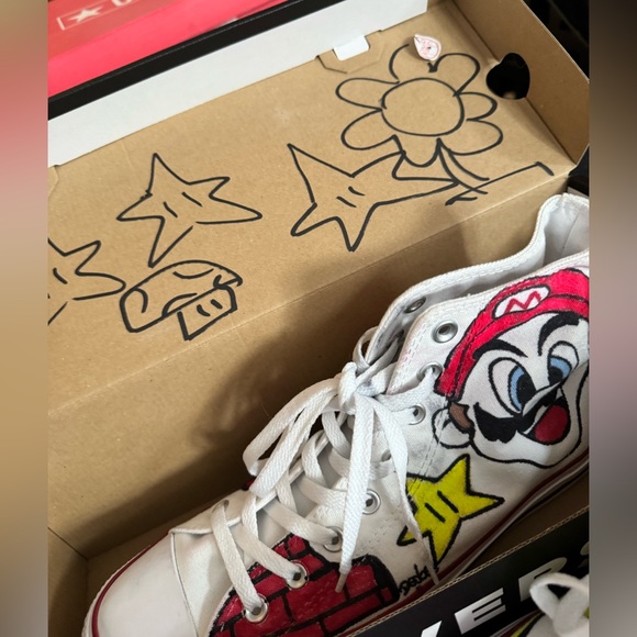 Converse Super Mario High-Top Sneakers size 11 - Artist hand painted! - Picture 9 of 9